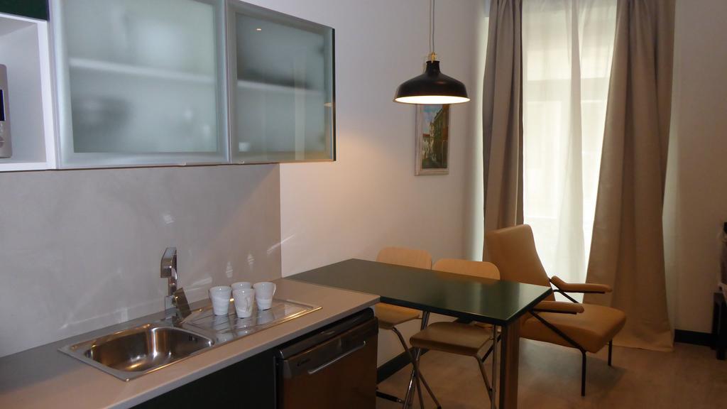 Dobairro Suites At Bairro Alto Lisbon Bagian luar foto