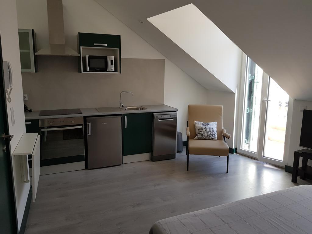 Dobairro Suites At Bairro Alto Lisbon Bagian luar foto